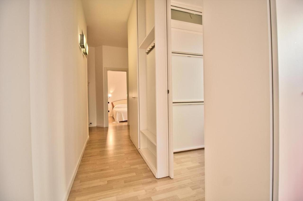 Orange Breeze Apartman Riva del Garda Kültér fotó