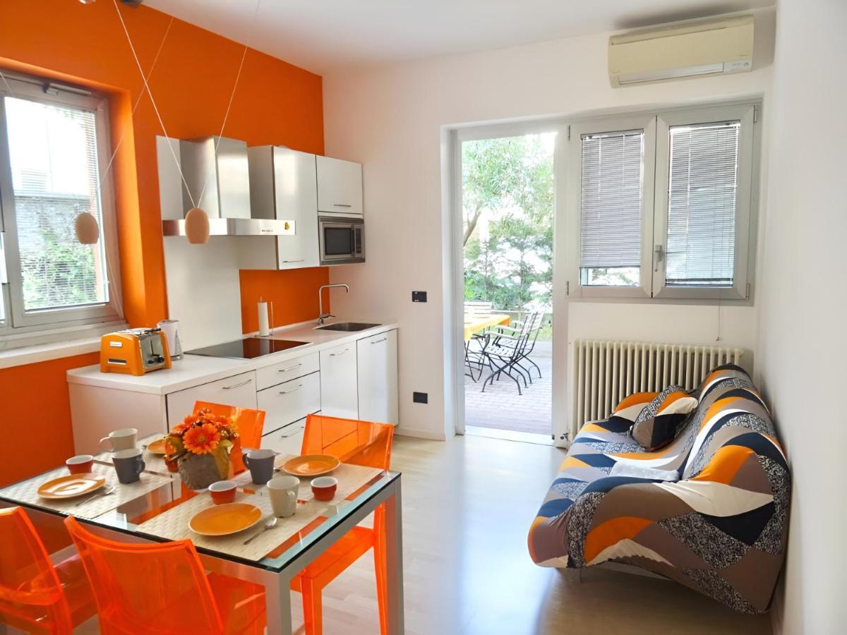 Orange Breeze Apartman Riva del Garda Kültér fotó