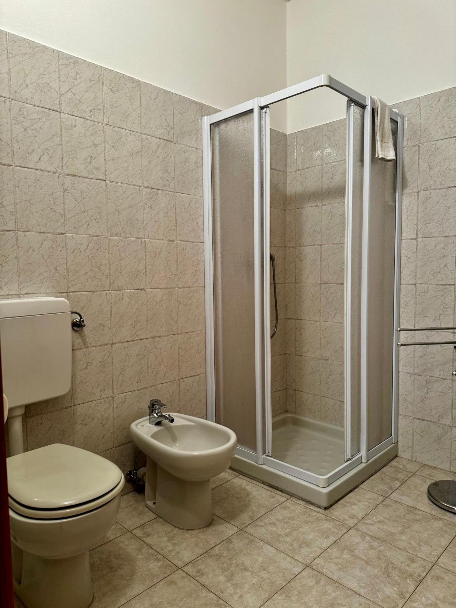 Orange Breeze Apartman Riva del Garda Kültér fotó
